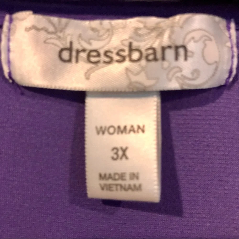 Gorgeous Purple Dress Barn Top w/4 lawyer gold necklace 3X, Like New - Picture 2 of 4